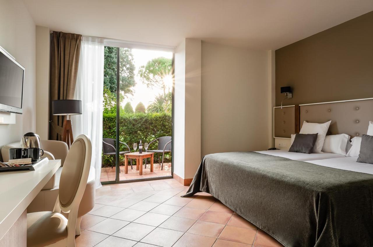 Hotel Torremirona Golf & Spa Navata Εξωτερικό φωτογραφία
