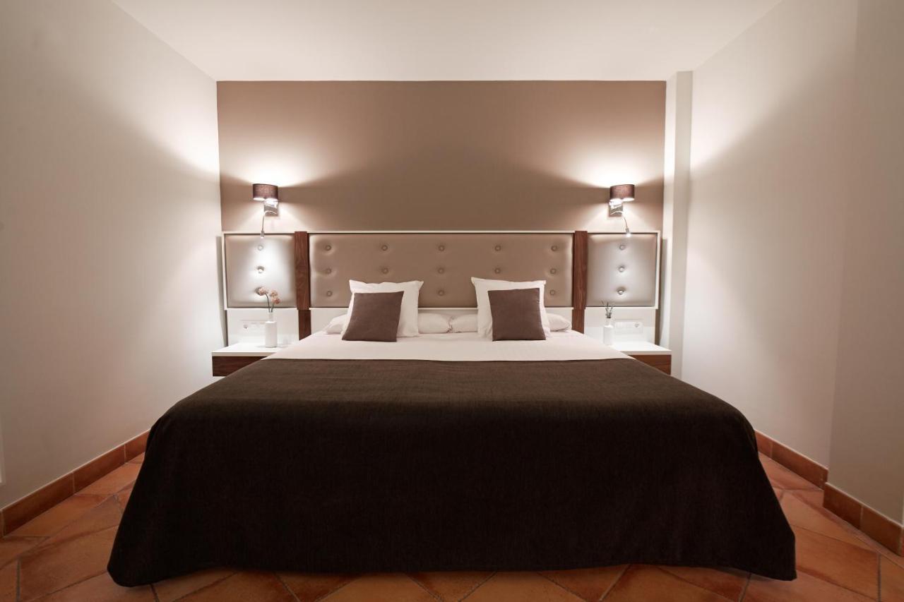 Hotel Torremirona Golf & Spa Navata Εξωτερικό φωτογραφία