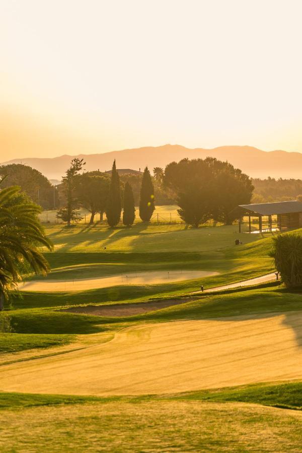 Hotel Torremirona Golf & Spa Navata Εξωτερικό φωτογραφία